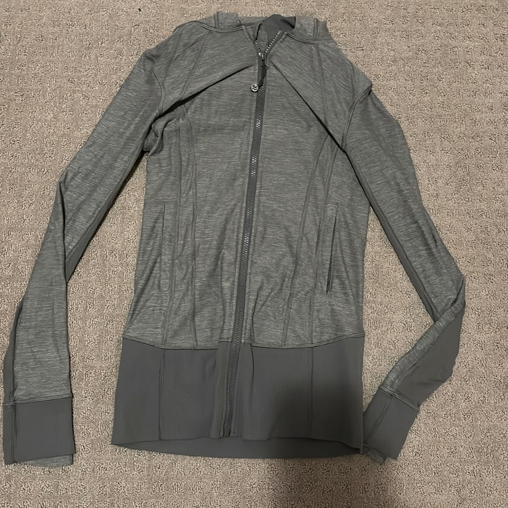 Vintage hooded lululemlon tight fitted jacket